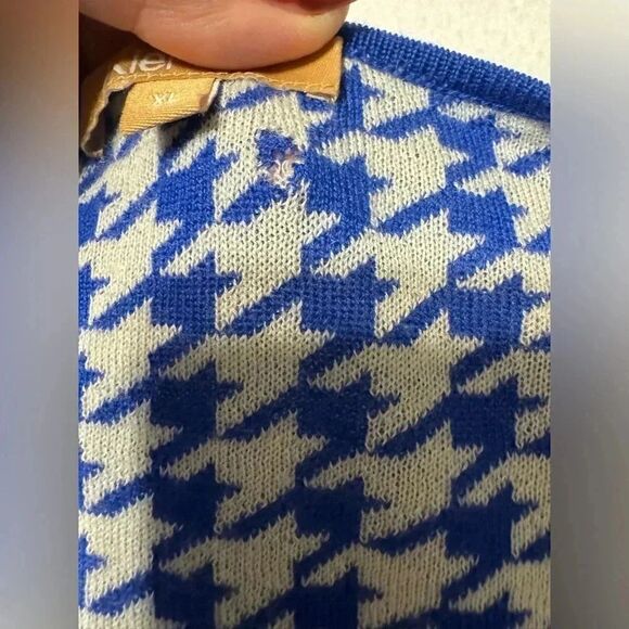 Kier + J 100% Cashmere Sweater | Blue and White Houndsthooth print | Size xl - Picture 5 of 11